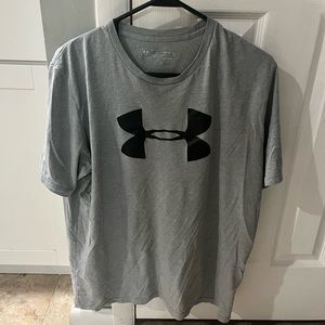 Mens Under armor large loose